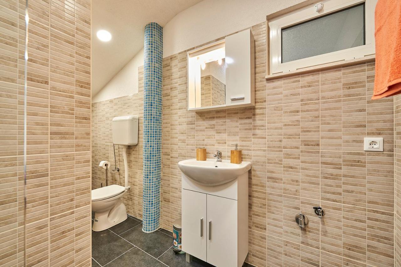 Studio Apartment Bascan تروغير المظهر الخارجي الصورة