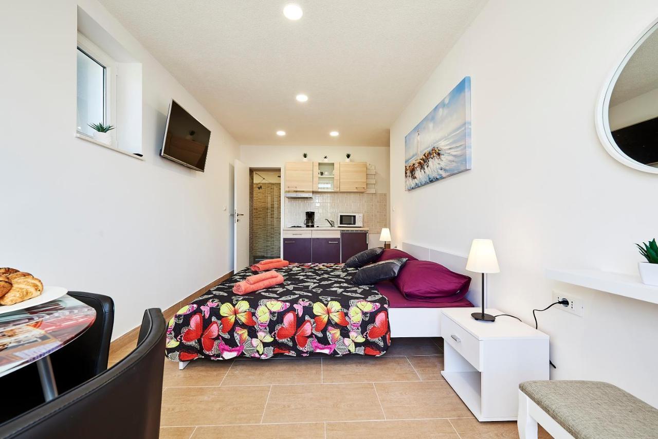 Studio Apartment Bascan تروغير المظهر الخارجي الصورة